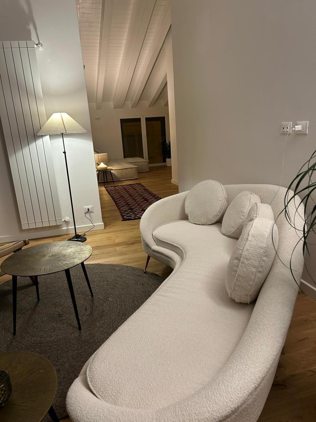 Waterfront Balcony I Grani 5 Resort Grand Suite Livorno Ngoại thất bức ảnh