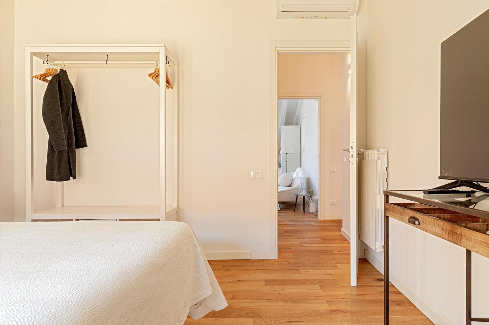 Waterfront Balcony I Grani 5 Resort Grand Suite Livorno Ngoại thất bức ảnh